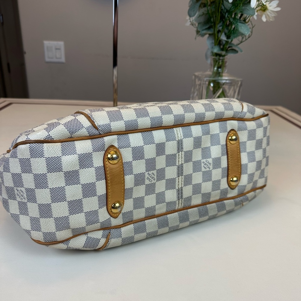 Louis Vuitton Damier Azur Canvas Tote with Tan Trim and Gold Hardware - Picture 3 of 15